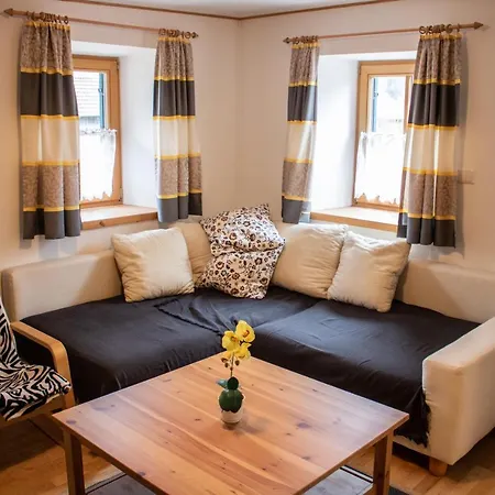 Apartment Haider 2 *