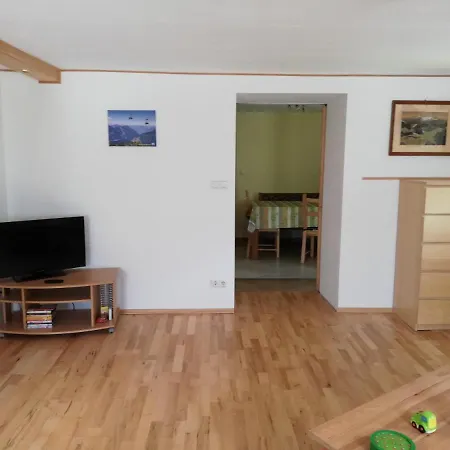 Haider 2 Apartment