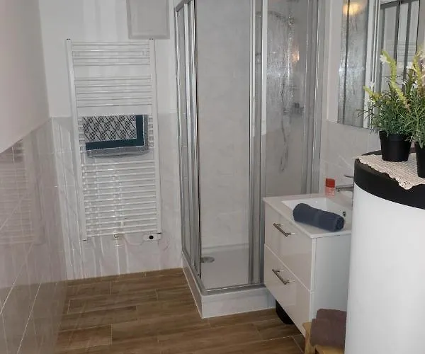 Haider 2 * Όμπερτραουν